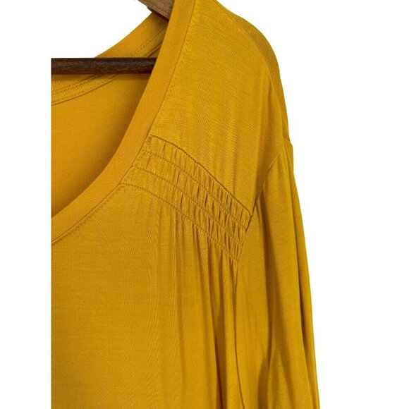 Lane Bryant Ruched-Shoulder Round Neck Swing Tee Size 26/28 - Picture 3 of 7